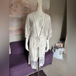 Elegant White‎ Long Sleeve Lace Duster perfect Y2K Look size M